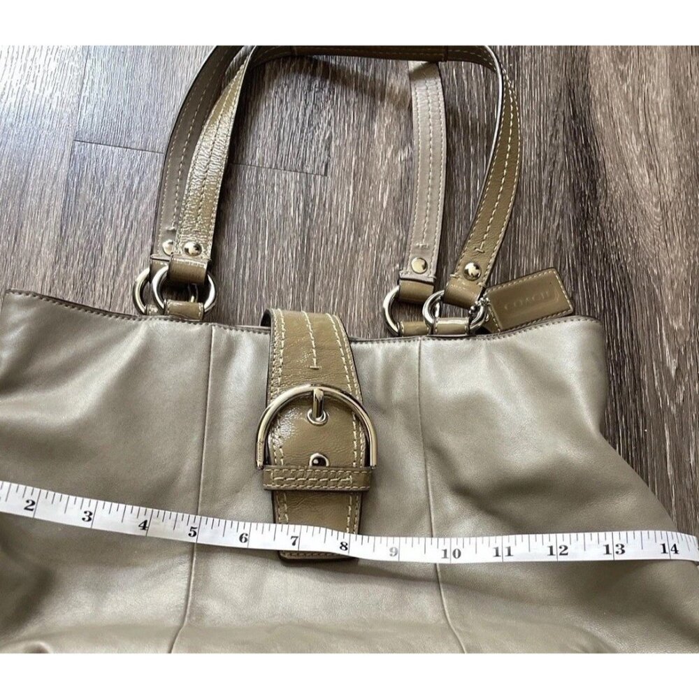 Coach F19248 MEDIUM Vintage Olive Cream Green Soho Leather Shoulder Bag Y2K - Picture 9 of 15
